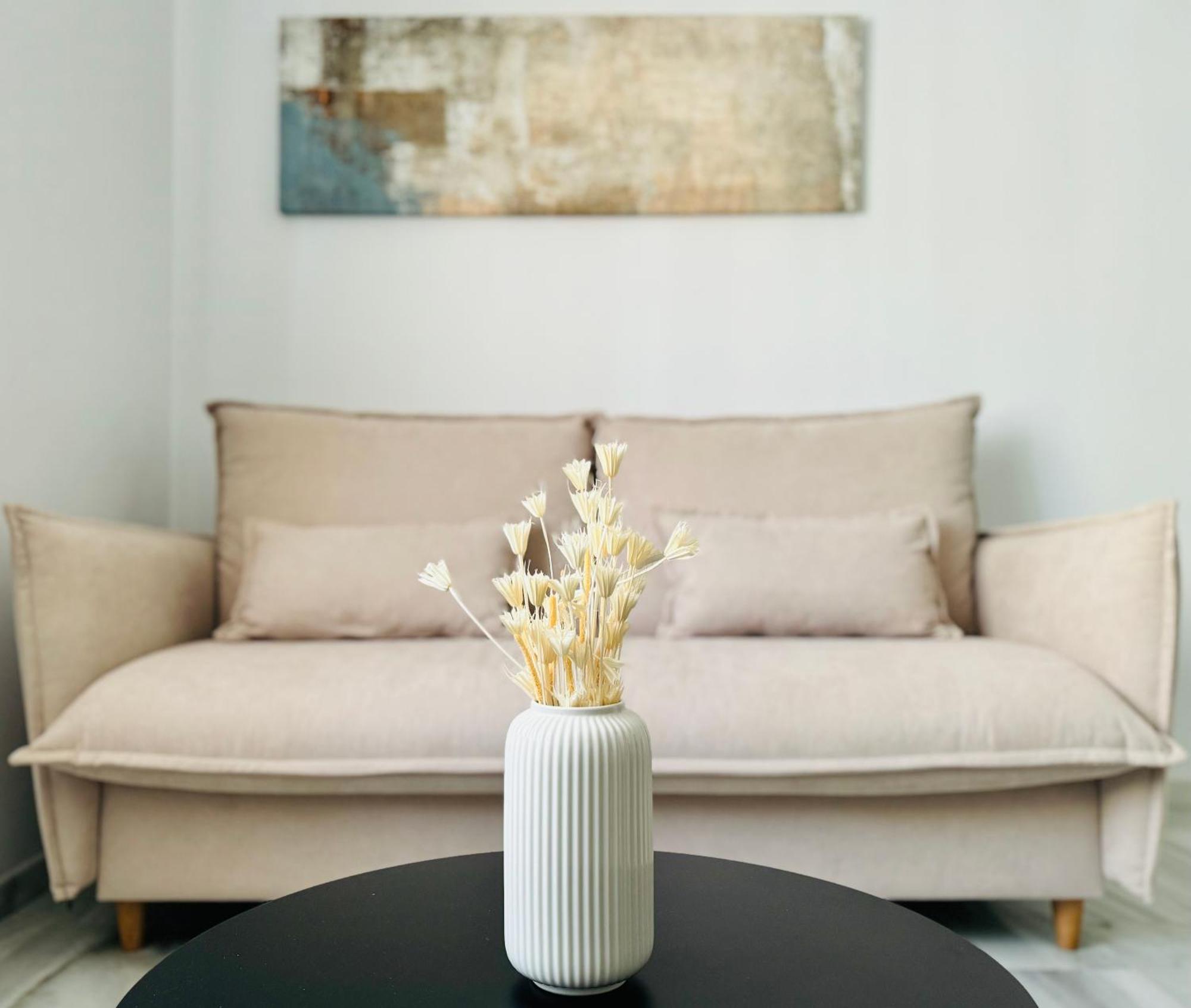Behappy Salitre - Con Aparcamiento Apartment Малага Екстериор снимка